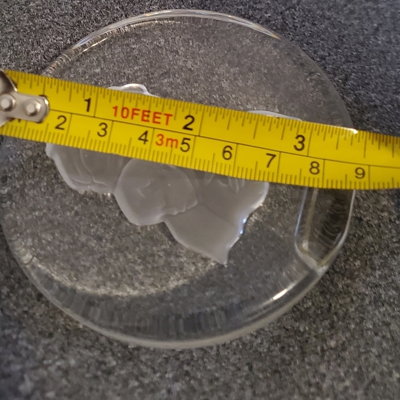 Vintage Danbury Mint Mother’s Day 1978 Crystal Paperweight Figuring Mom & Baby - Picture 5 of 5